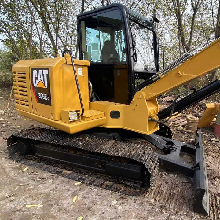 Used Digger CAT 306E2 Construction Machinery Construction Digger Used CAT 306E2 Cheap Excavator - Bager guseničar: slika 1 Used Digger CAT 306E2 Construction Machinery Construction Digger Used CAT 306E2 Cheap Excavator - Bager guseničar: slika 1