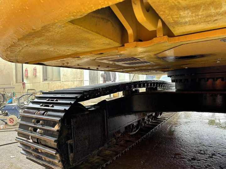 Used Digger CAT 323D2L Construction Machinery Construction Digger Used CAT 323D2L Cheap Excavator - Bager guseničar: slika 4 Used Digger CAT 323D2L Construction Machinery Construction Digger Used CAT 323D2L Cheap Excavator - Bager guseničar: slika 4