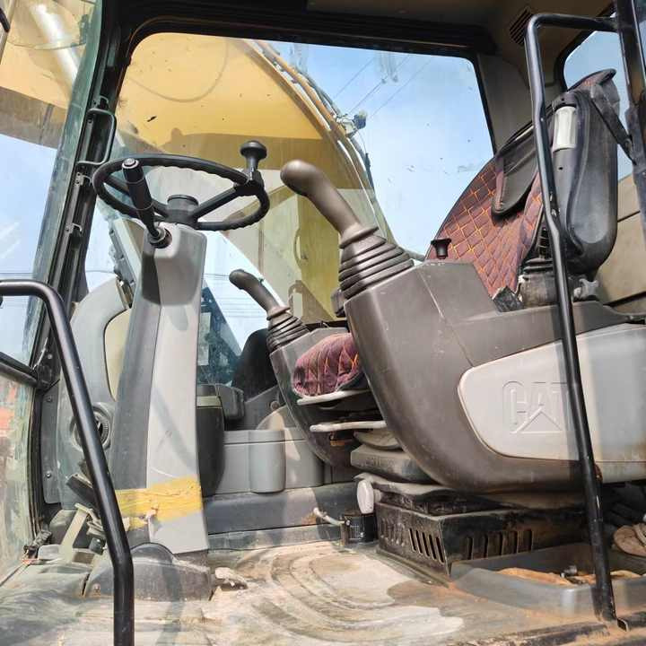 Used Digger Cat 315 Construction Machinery Construction Digger Used Cat 315 Cheap Excavator - Bager točkaš: slika 4 Used Digger Cat 315 Construction Machinery Construction Digger Used Cat 315 Cheap Excavator - Bager točkaš: slika 4