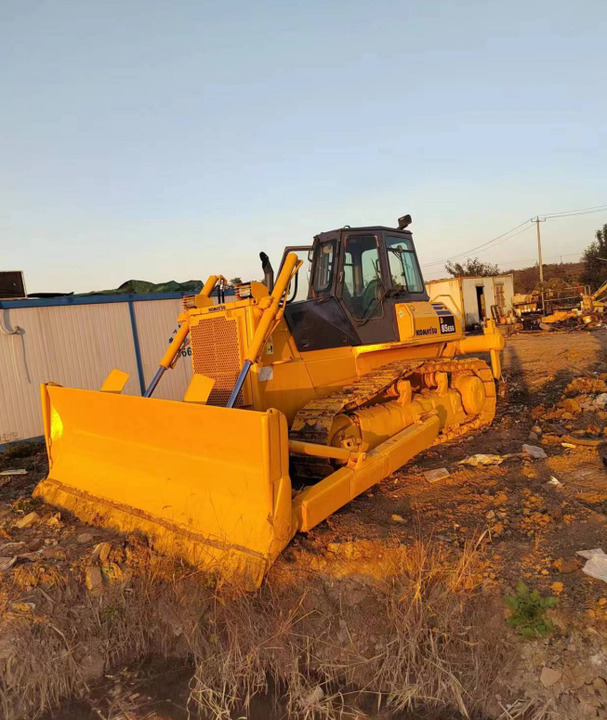 Used Famous Brand Komatsu D85 Bulldozer ,Used komatsu D85 Bulldozer in Cheaper Price and komatsu D85 for Sale - Buldožer: slika 3 Used Famous Brand Komatsu D85 Bulldozer ,Used komatsu D85 Bulldozer in Cheaper Price and komatsu D85 for Sale - Buldožer: slika 3