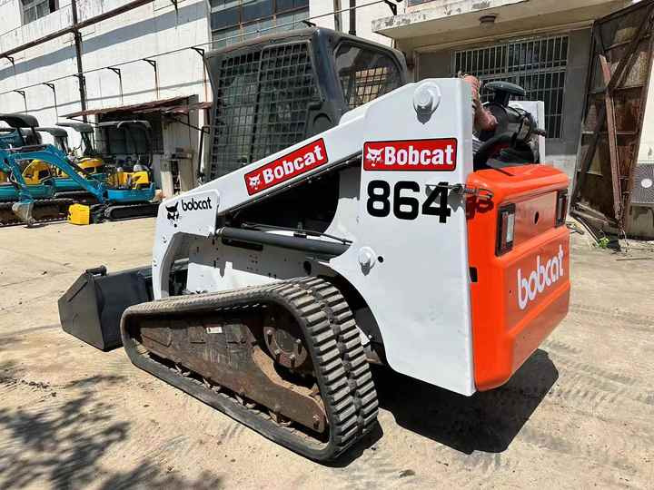 Used Heavy Construction Equipment Crawler bobcat T864 Second Hand Smaller Skid Steers Used Machine for Sale - Mini utovarivač: slika 4 Used Heavy Construction Equipment Crawler bobcat T864 Second Hand Smaller Skid Steers Used Machine for Sale - Mini utovarivač: slika 4