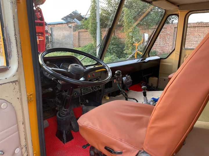 Used Heavy Construction Equipment kato 50 Tons Second Hand Mobile Crane Used Machine Hot Sale - Pokretni kran: slika 4 Used Heavy Construction Equipment kato 50 Tons Second Hand Mobile Crane Used Machine Hot Sale - Pokretni kran: slika 4