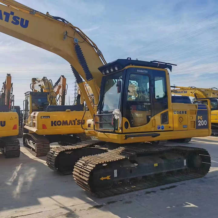 Used Japan Brand komatsu Pc200-8N1 with Wide Tackhoe for Sale Anhui Zhaomi Construction Machinery - Bager: slika 1 Used Japan Brand komatsu Pc200-8N1 with Wide Tackhoe for Sale Anhui Zhaomi Construction Machinery - Bager: slika 1