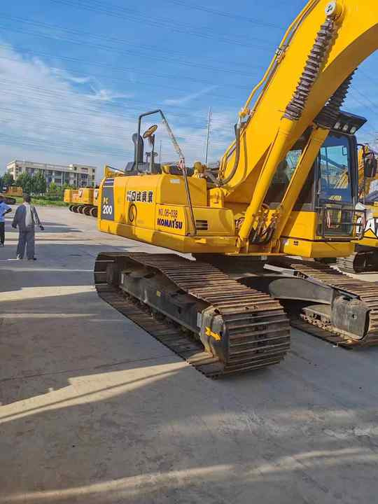 Used Japan Brand komatsu Pc200-8N1 with Wide Tackhoe for Sale Anhui Zhaomi Construction Machinery - Bager: slika 4 Used Japan Brand komatsu Pc200-8N1 with Wide Tackhoe for Sale Anhui Zhaomi Construction Machinery - Bager: slika 4