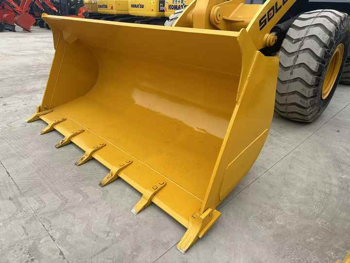 Used SDLG955F New Model Wheel Loader Second Hand Machine Popular Brand Sdlg Hydraulic Machinery - Utovarivač točkaš: slika 5 Used SDLG955F New Model Wheel Loader Second Hand Machine Popular Brand Sdlg Hydraulic Machinery - Utovarivač točkaš: slika 5