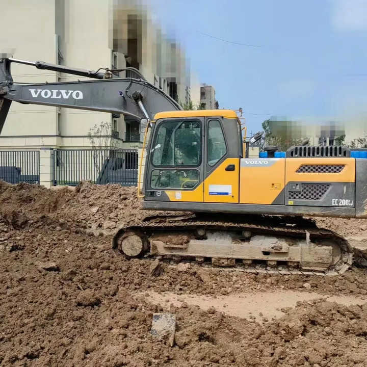 Used Volvo Brand Original EC200B Model Excavator with Good Working Condition for Sale - Bager guseničar: slika 1 Used Volvo Brand Original EC200B Model Excavator with Good Working Condition for Sale - Bager guseničar: slika 1