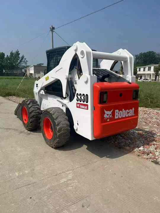 Very Low Price American Brand Used Bobcat S330 Skid Steer Loader with Superior Performance for Sale S160/S180/S300 in Stock - Mini utovarivač: slika 4 Very Low Price American Brand Used Bobcat S330 Skid Steer Loader with Superior Performance for Sale S160/S180/S300 in Stock - Mini utovarivač: slika 4