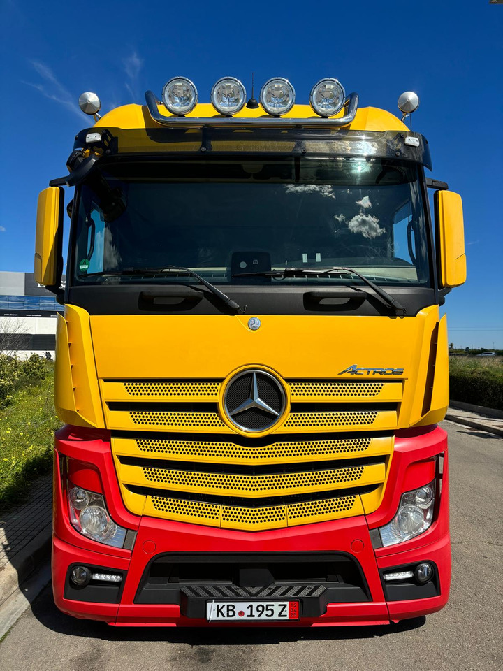 MERCEDES-BENZ ACTROS 450 - Kamion za prevoz automobila: slika 2 MERCEDES-BENZ ACTROS 450 - Kamion za prevoz automobila: slika 2