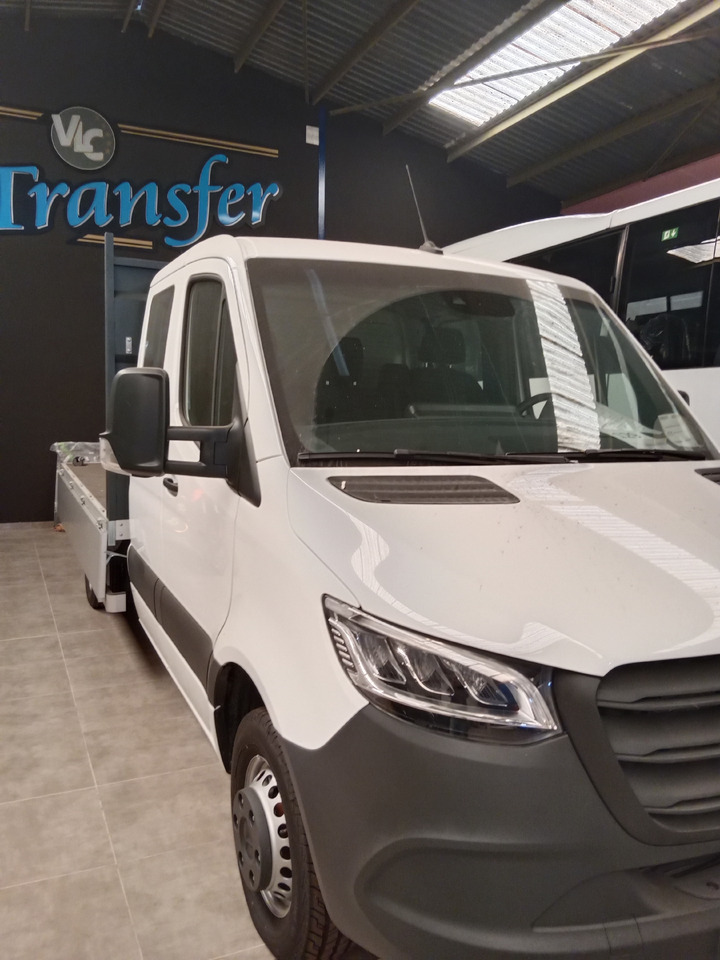 MERCEDES-BENZ SPRINTER 519 - Kamion sa tovarnim sandukom: slika 1 MERCEDES-BENZ SPRINTER 519 - Kamion sa tovarnim sandukom: slika 1
