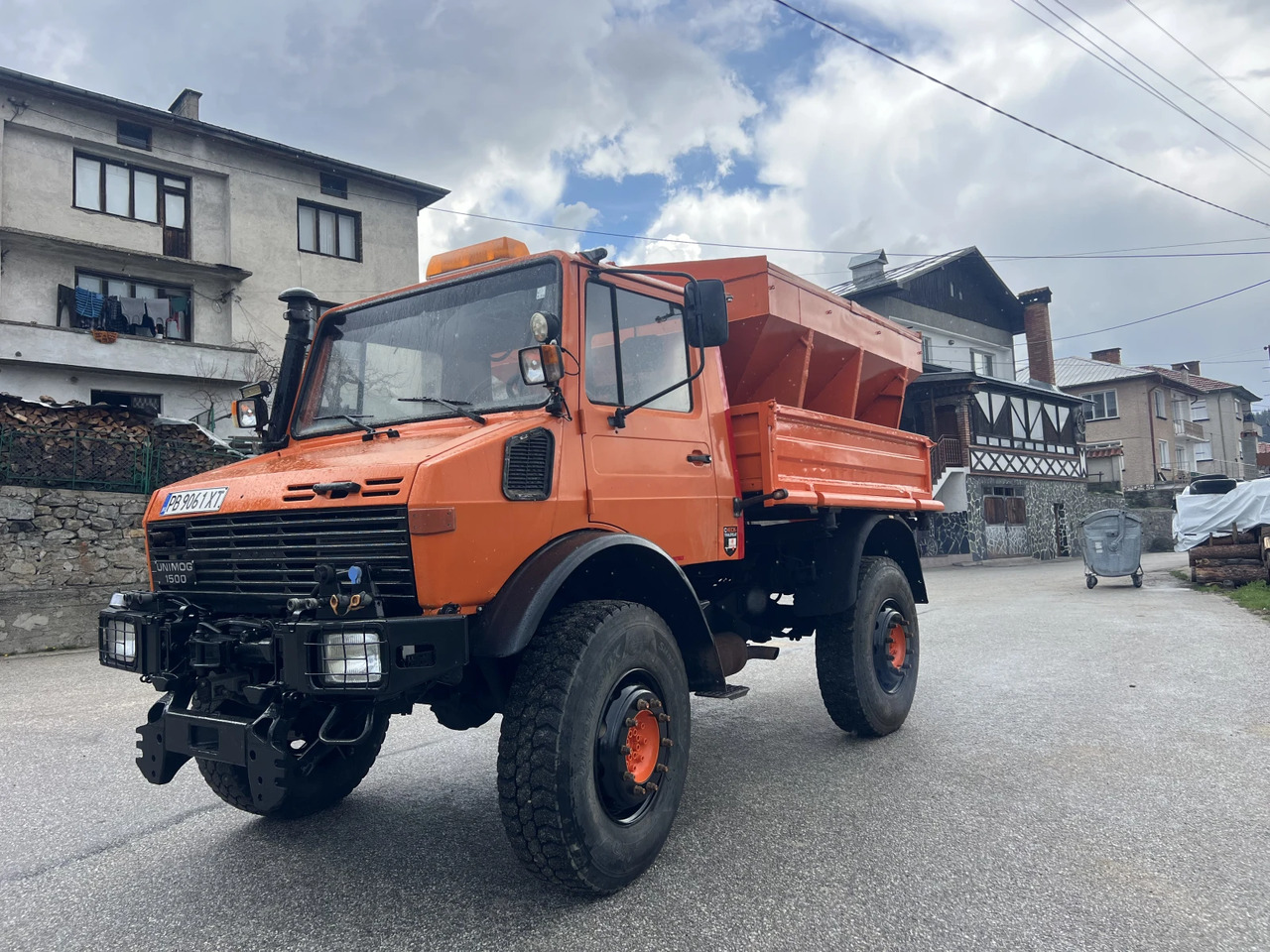 Mercedes-Benz UNIMOG U1500, 4х4, Самосвал - Vozilo za čišćenje snega: slika 2 Mercedes-Benz UNIMOG U1500, 4х4, Самосвал - Vozilo za čišćenje snega: slika 2