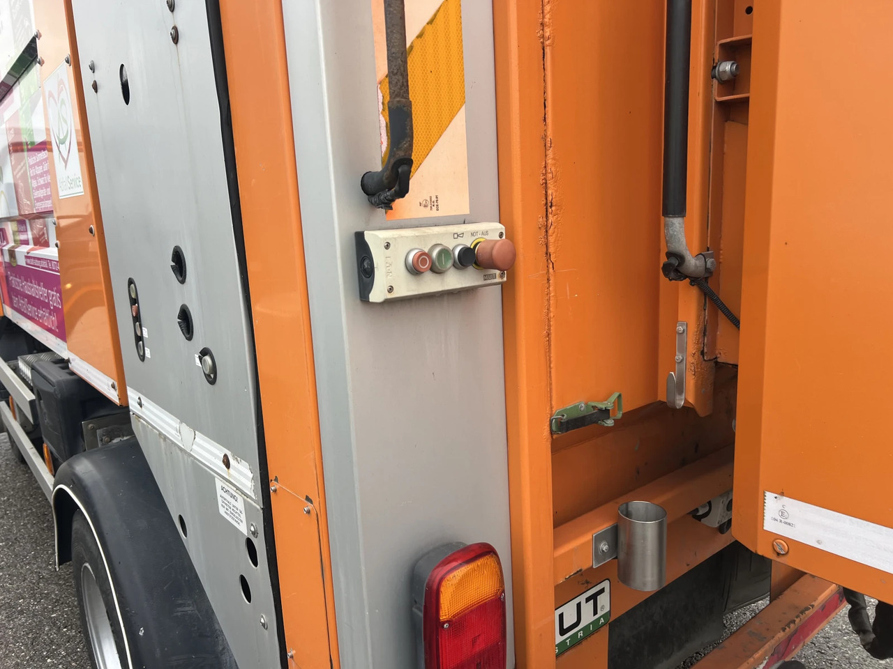 Kamion cisterna Mitsubishi Fuso Ротопреса-Mini, Нов внос: slika 10