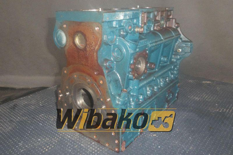Crankcase for engine Kubota V3300 35107 - Karter za Građevinska mašina: slika 1 Crankcase for engine Kubota V3300 35107 - Karter za Građevinska mašina: slika 1