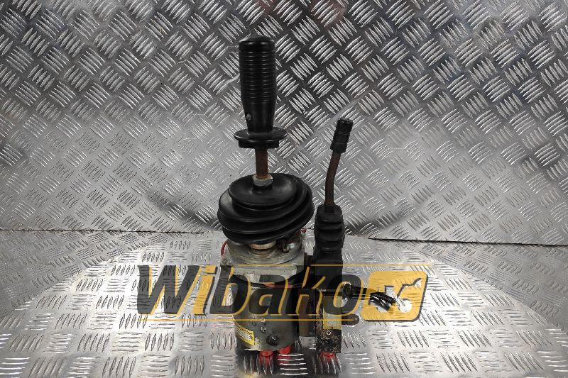 Joystick Rexroth 5TH6-U06307/1X2TH6L06-10/1M 226067/226068 - Kabina i enterijer za Građevinska mašina: slika 1 Joystick Rexroth 5TH6-U06307/1X2TH6L06-10/1M 226067/226068 - Kabina i enterijer za Građevinska mašina: slika 1