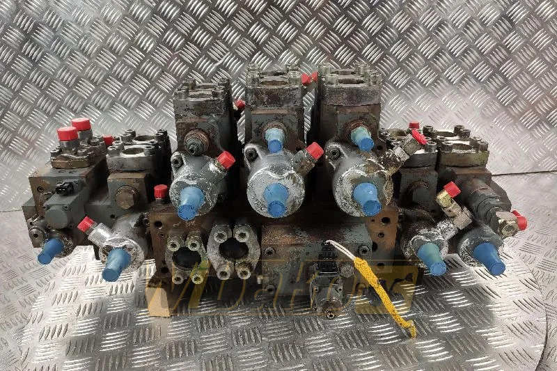 Liebherr R924 HDSL - Hidraulični ventil za Građevinska mašina: slika 2 Liebherr R924 HDSL - Hidraulični ventil za Građevinska mašina: slika 2