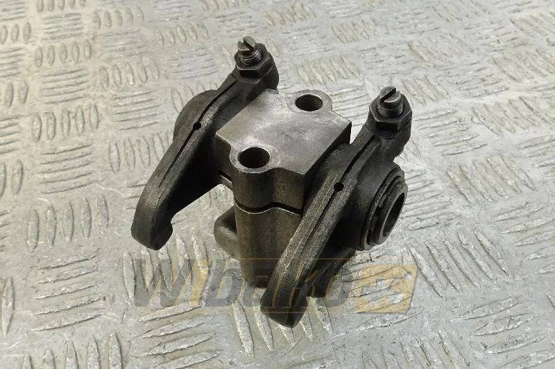 Volvo 422063 - Zaglavlje motora za Građevinska mašina: slika 1 Volvo 422063 - Zaglavlje motora za Građevinska mašina: slika 1