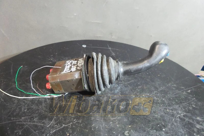 Volvo EC390 - Hidraulični ventil za Građevinska mašina: slika 2 Volvo EC390 - Hidraulični ventil za Građevinska mašina: slika 2