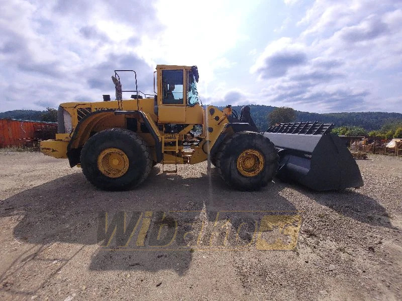 Volvo L220E - Utovarivač točkaš: slika 4 Volvo L220E - Utovarivač točkaš: slika 4