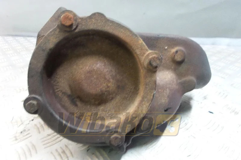 Volvo TD102 317161/01 - Pumpa za vodu: slika 1 Volvo TD102 317161/01 - Pumpa za vodu: slika 1