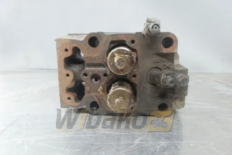 Volvo TD103 - Zaglavlje motora za Građevinska mašina: slika 1 Volvo TD103 - Zaglavlje motora za Građevinska mašina: slika 1