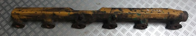 Volvo TD122GA 468859HT6 - Usisna grana za Građevinska mašina: slika 1 Volvo TD122GA 468859HT6 - Usisna grana za Građevinska mašina: slika 1