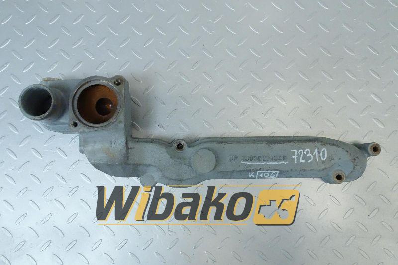 Water mainfold for engine Deutz BF6M1013 1303021-A52D - Usisna grana za Građevinska mašina: slika 1 Water mainfold for engine Deutz BF6M1013 1303021-A52D - Usisna grana za Građevinska mašina: slika 1