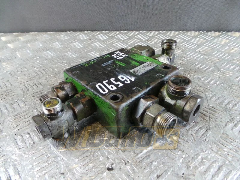 ZF 7730900117 - Hidraulični ventil za Građevinska mašina: slika 1 ZF 7730900117 - Hidraulični ventil za Građevinska mašina: slika 1