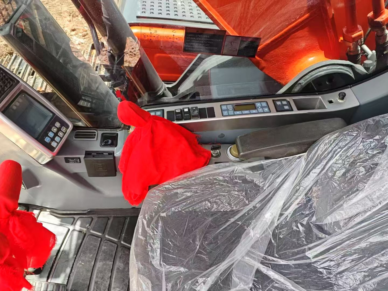 DOOSAN DX300 - Bager guseničar: slika 5 DOOSAN DX300 - Bager guseničar: slika 5