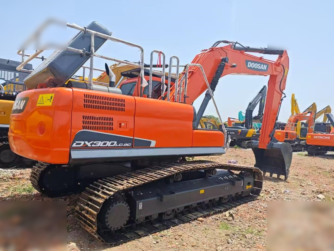 DOOSAN DX300 LC - Bager guseničar: slika 3 DOOSAN DX300 LC - Bager guseničar: slika 3