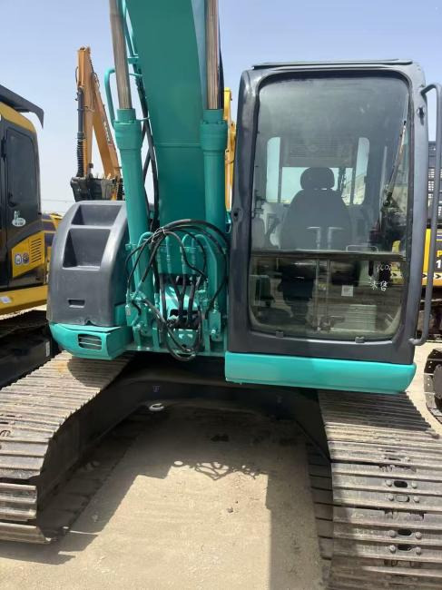 KOBELCO 135SR - Bager guseničar: slika 3 KOBELCO 135SR - Bager guseničar: slika 3
