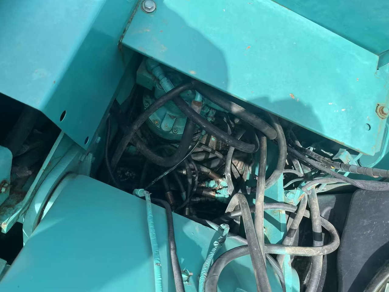 KOBELCO 135SR - Bager guseničar: slika 4 KOBELCO 135SR - Bager guseničar: slika 4