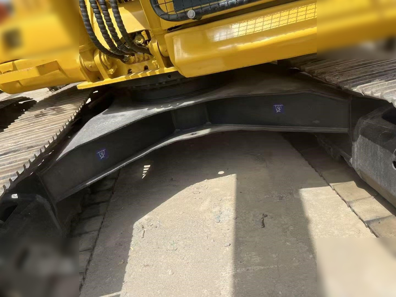 Bager guseničar KOMATSU PC130-7: slika 8