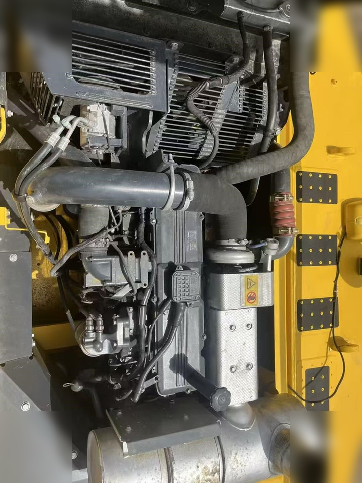 Bager guseničar KOMATSU PC350-8: slika 17