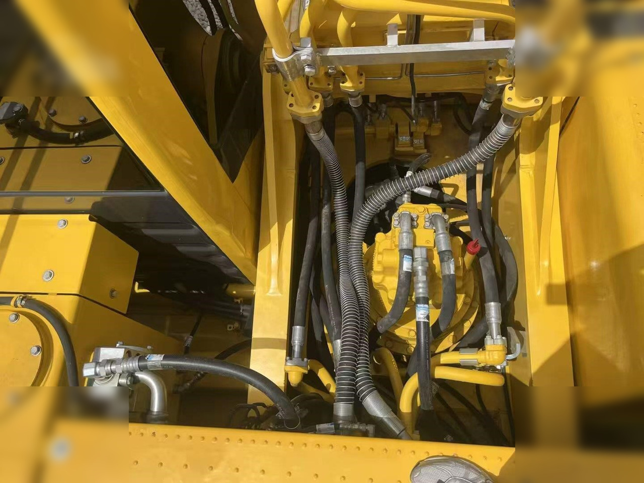 Bager guseničar KOMATSU PC350-8: slika 10