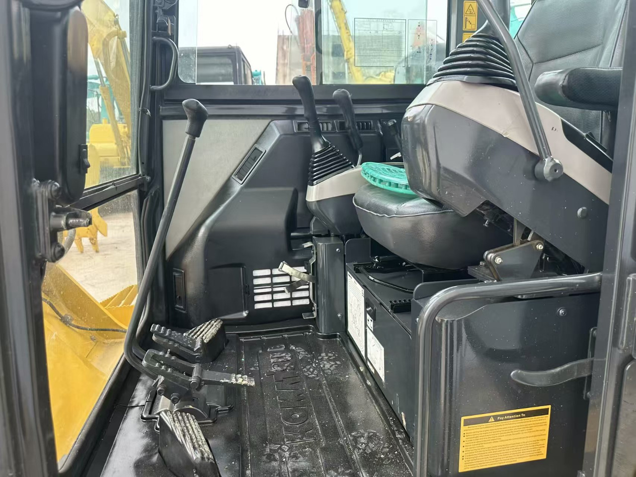 KOMATSU PC58 - Mini bager: slika 4 KOMATSU PC58 - Mini bager: slika 4