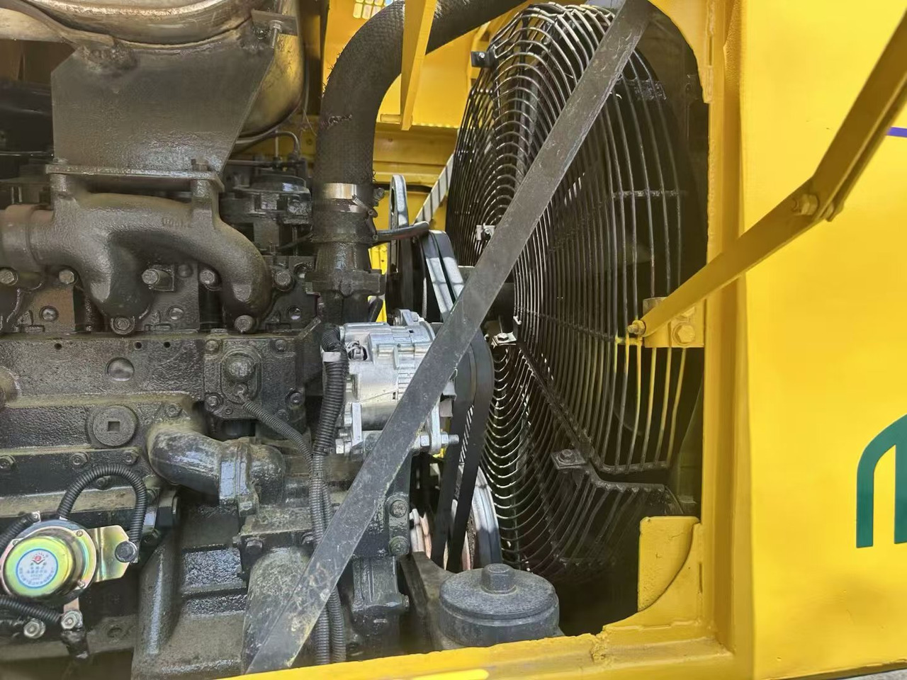 KOMATSU WA470 - Utovarivač točkaš: slika 5 KOMATSU WA470 - Utovarivač točkaš: slika 5