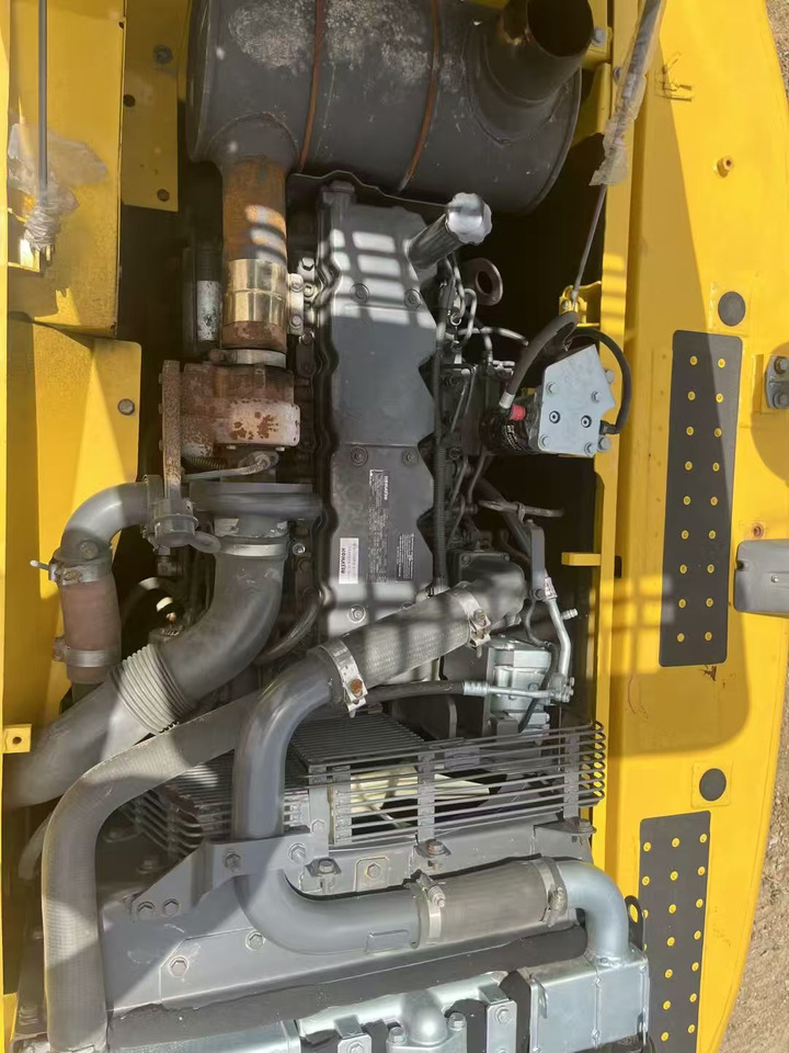 Bager guseničar KOMATSU pc200: slika 9