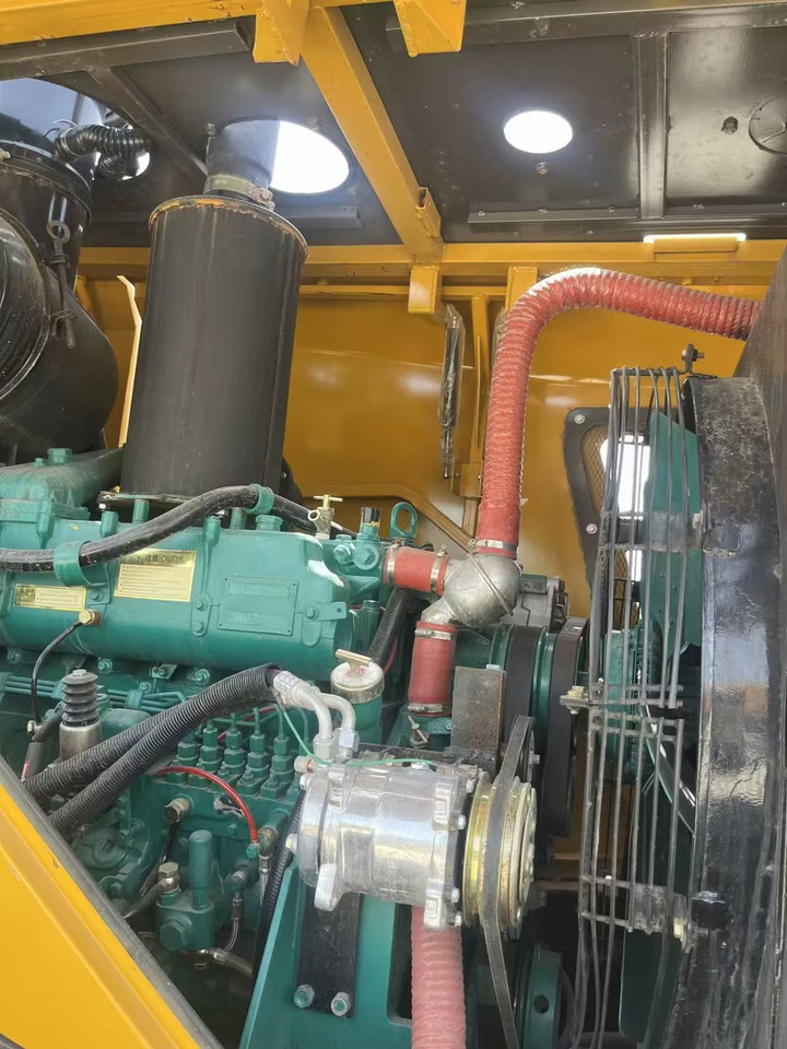 SDLG 958F - Utovarivač točkaš: slika 2 SDLG 958F - Utovarivač točkaš: slika 2