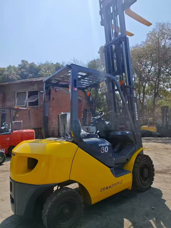 Komatsu FD50 - Dizel viljuškar: slika 4 Komatsu FD50 - Dizel viljuškar: slika 4