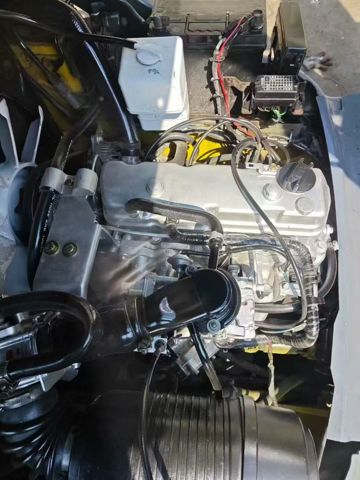 Komatsu FD50 - Dizel viljuškar: slika 5 Komatsu FD50 - Dizel viljuškar: slika 5