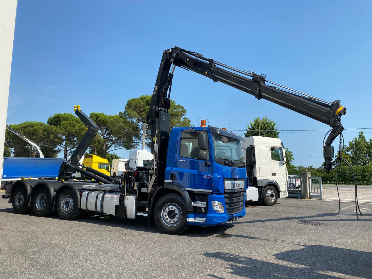 DAF CF 400 - Kamion za prevoz kontejnera/ Kamion sa promenjivim sandukom: slika 3 DAF CF 400 - Kamion za prevoz kontejnera/ Kamion sa promenjivim sandukom: slika 3