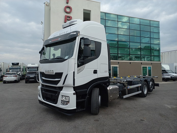 IVECO AS260S48 - Kamion za prevoz kontejnera/ Kamion sa promenjivim sandukom: slika 1 IVECO AS260S48 - Kamion za prevoz kontejnera/ Kamion sa promenjivim sandukom: slika 1