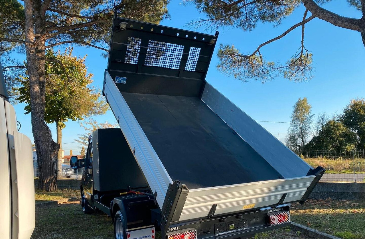OPEL MOVANO CASSONE RIBALTABILE E PORTA ATTREZZI - Dostavno vozilo istovarivač: slika 5 OPEL MOVANO CASSONE RIBALTABILE E PORTA ATTREZZI - Dostavno vozilo istovarivač: slika 5
