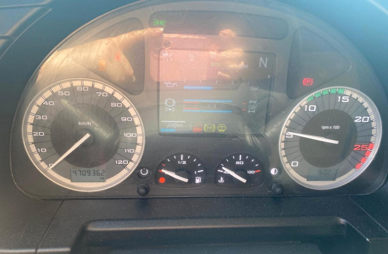 IVECO S-WAY 480 TRATTORE STRADALE FULL PNEUMATICO - Tegljač: slika 5 IVECO S-WAY 480 TRATTORE STRADALE FULL PNEUMATICO - Tegljač: slika 5