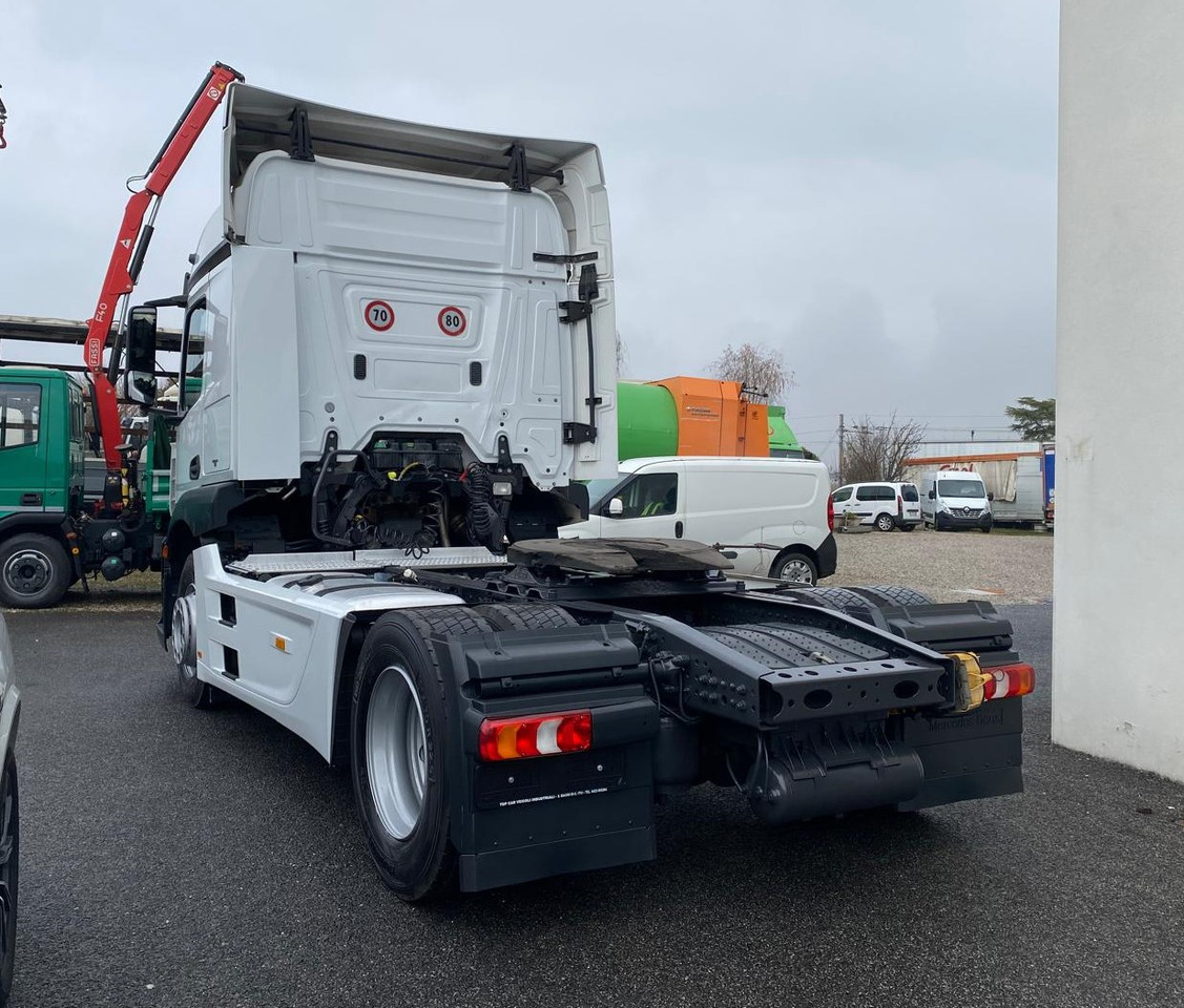 MERCEDES ACTROS 18.40 - Tegljač: slika 4 MERCEDES ACTROS 18.40 - Tegljač: slika 4
