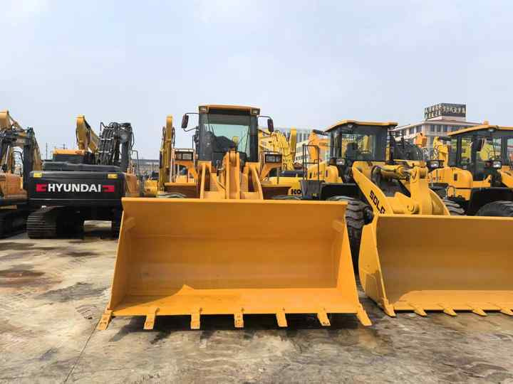 Utovarivač točkaš China Famous Brand LiuGong Medium-sized Wheel Loader LiuGong 856N Loader for Earthmoving, Mining, Construction for Sale: slika 6