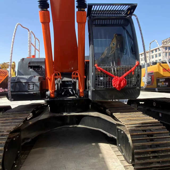 Hitachi Brand Zx210 Crawler Excavator 21tons Digger for Sale Used Hitachi Zx200 210 350 Excavator in Stock on Sale - Bager: slika 1 Hitachi Brand Zx210 Crawler Excavator 21tons Digger for Sale Used Hitachi Zx200 210 350 Excavator in Stock on Sale - Bager: slika 1