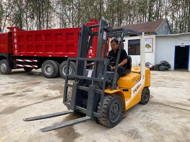 Japanese Forklifts Telehandler Used TCM Forklift Diesel Forklift 3Ton Pallet Truck - Viljuškar: slika 5 Japanese Forklifts Telehandler Used TCM Forklift Diesel Forklift 3Ton Pallet Truck - Viljuškar: slika 5