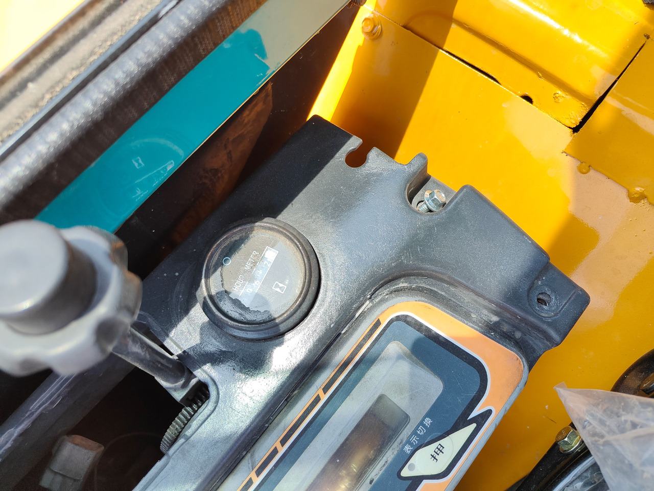 Mini bager KUBOTA Kubota U25: slika 9 Mini bager KUBOTA Kubota U25: slika 9