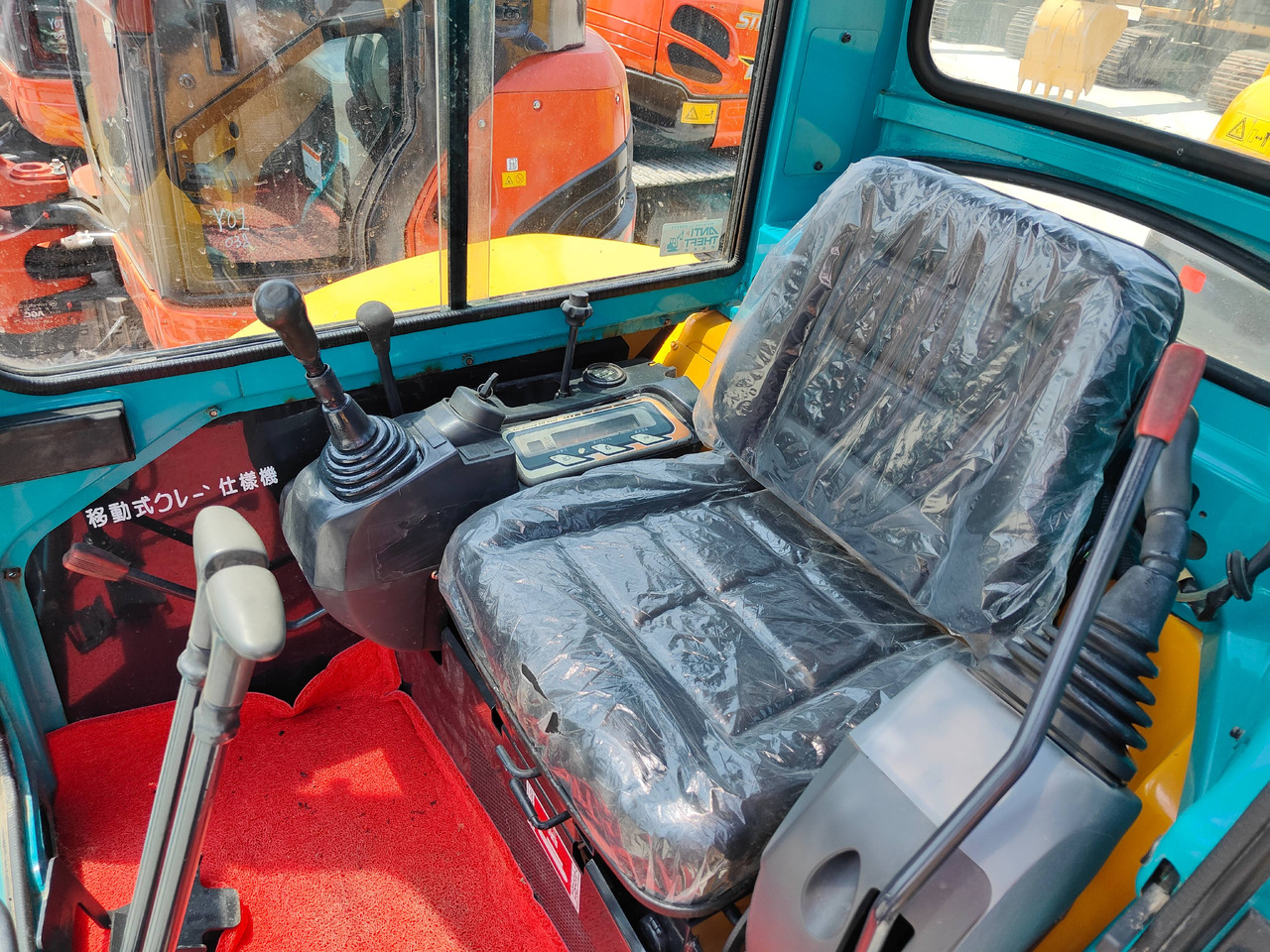 Mini bager novi KUBOTA U25: slika 8