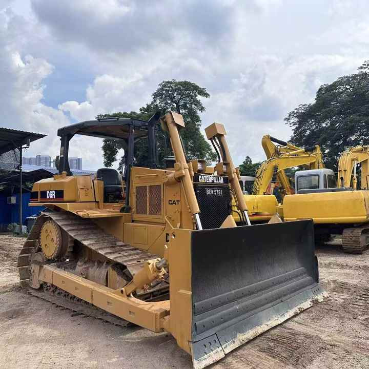 Original Caterpillar D6r Bulldozer Used Caterpillar D5 D6 D7 Bulldozer on Sale High Quality Caterpillar D6r Bulldozer - Buldožer: slika 4 Original Caterpillar D6r Bulldozer Used Caterpillar D5 D6 D7 Bulldozer on Sale High Quality Caterpillar D6r Bulldozer - Buldožer: slika 4